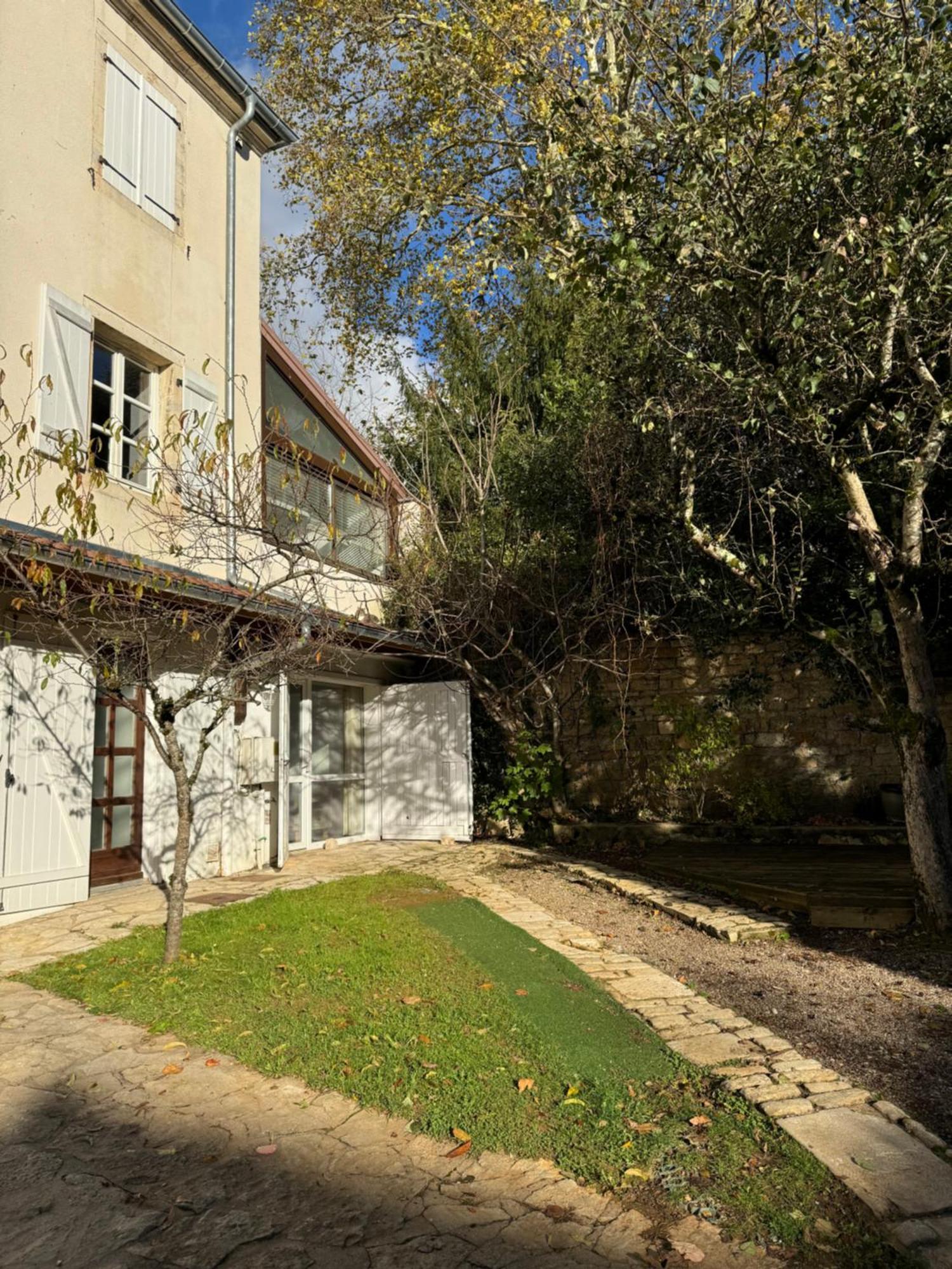 La Villa Bis Vesoul Exterior photo